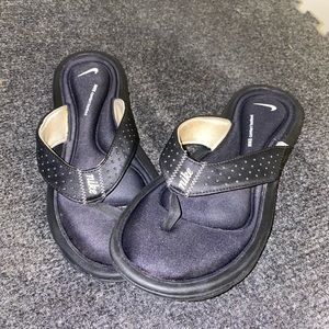 Nike Flip Flop Slides 8